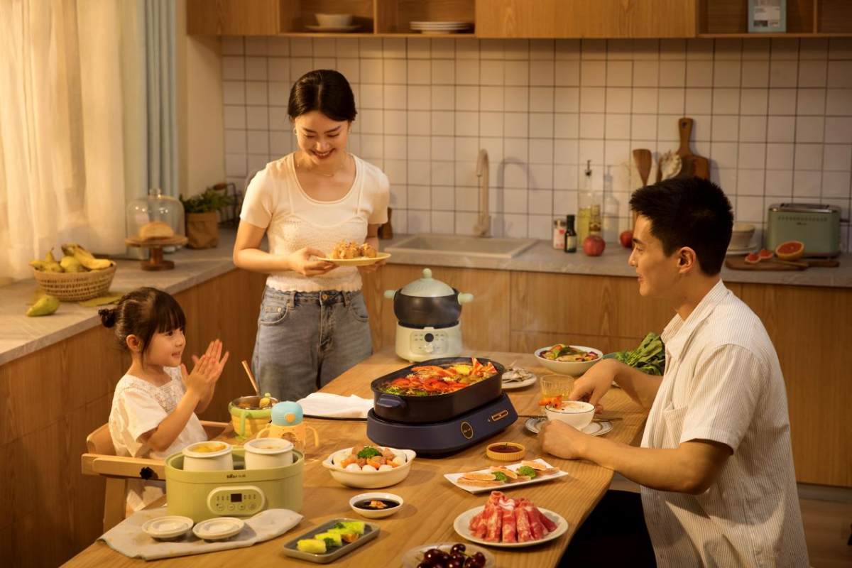 如何与年轻人同频共振？看小熊电器用“美食”引爆品牌传播